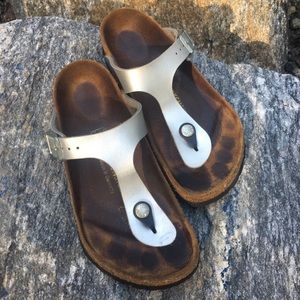 Birkenstock Gizeh metallic silver 36
